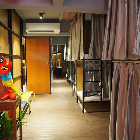 Leo Leisure Hotel @ Central Market-2
